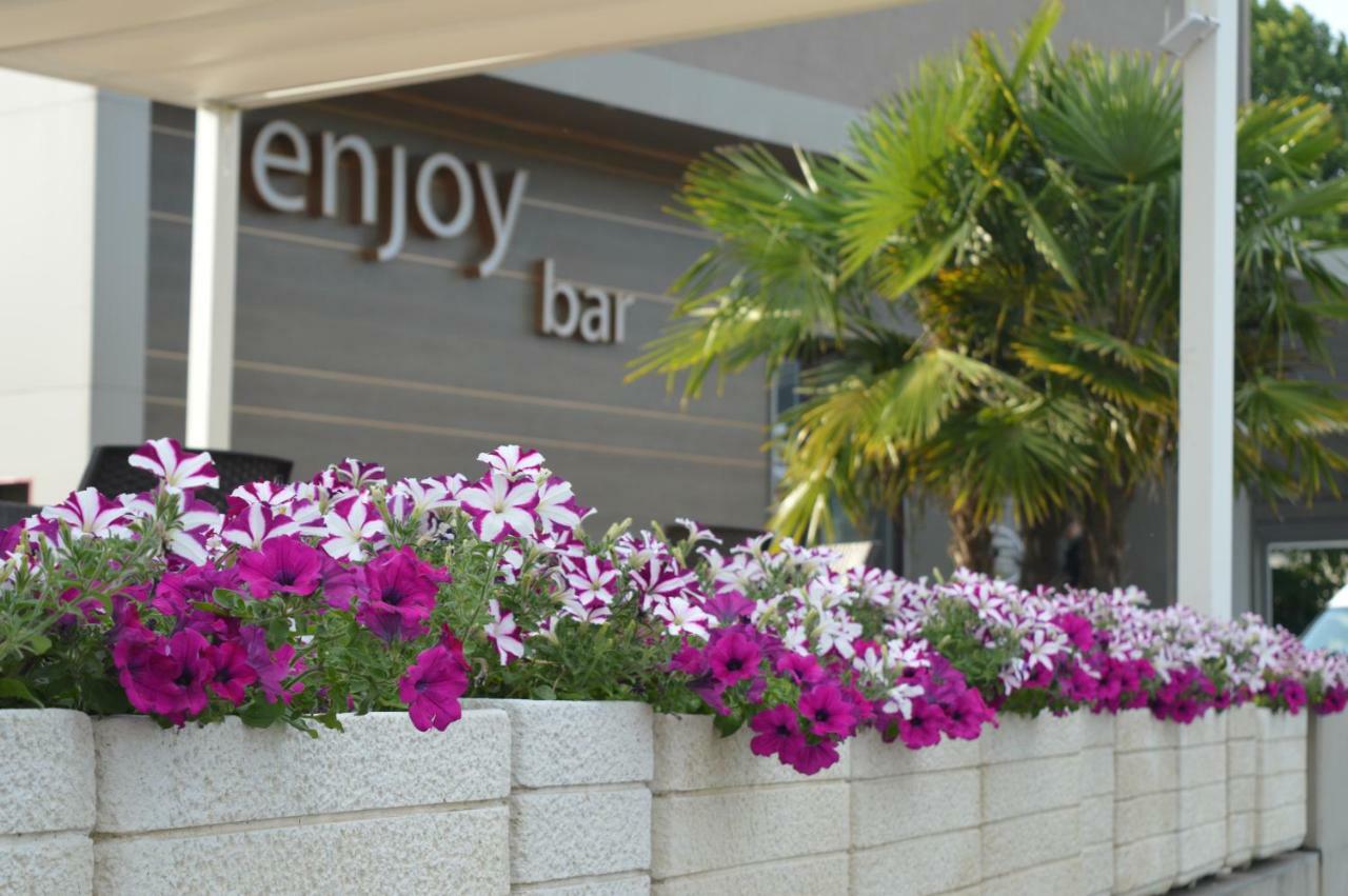 Hotel Enjoy Polesella Extérieur photo
